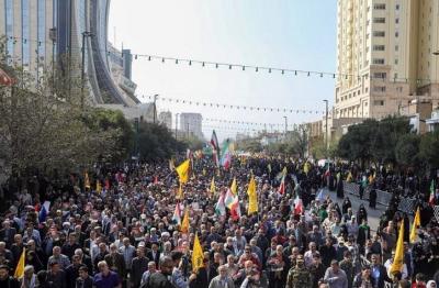 تشییع پیکر مطهر شهید نیلفروشان در مشهدالرضا/ عکس