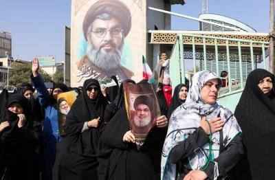 تشییع پیکر مطهر شهید نیلفروشان در مشهدالرضا/ عکس