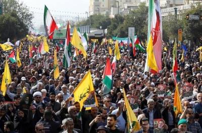 تشییع پیکر مطهر شهید نیلفروشان در مشهدالرضا/ عکس