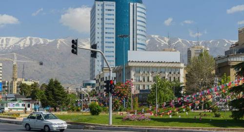 میدان ونک تهران طبقاتی می‌شود؟