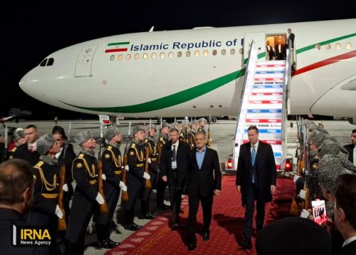 رئیس‌جمهور برای شرکت در اجلاس سران بریکس وارد کازان شد 