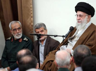 دیدار اعضای کنگره شهدای استان فارس با رهبر انقلاب 