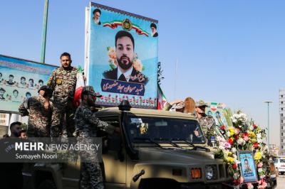 تشییع پیکر شهید پدافند هوایی «سجاد منصوری»