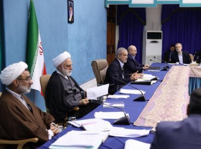 حضور سران قوا در جلسه شورای عالی انقلاب فرهنگی