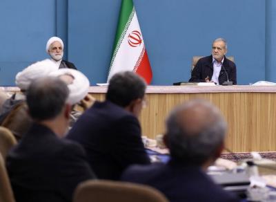 حضور سران قوا در جلسه شورای عالی انقلاب فرهنگی