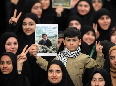 دیدار دانش‌آموزان و دانشجویان با رهبر انقلاب