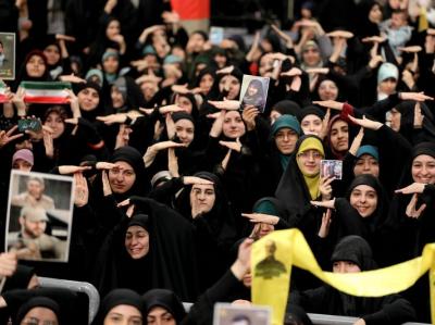 دیدار دانش‌آموزان و دانشجویان با رهبر انقلاب