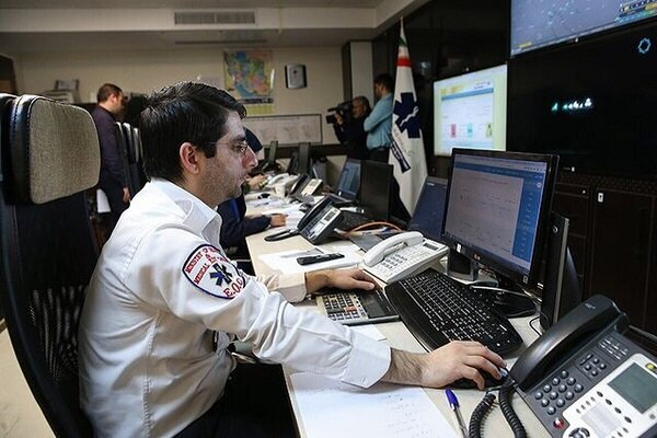 مسمومیت ۳۶ نفر از دانشجویان 