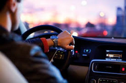 رانندگی وحشتناک خودروی حامل اتباع غیرمجاز