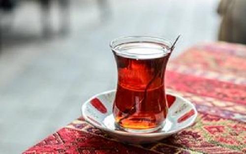 اینفوگرافیک/ عوارض جدی مصرف بیش از حد چای