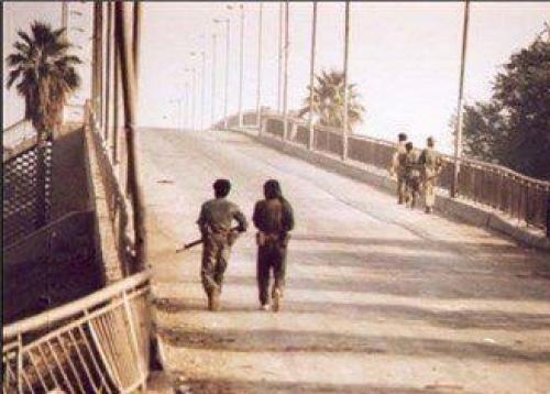 ۳ شهید دادیم تا جنازه دختر خرمشهری را پایین آوردیم +عکس