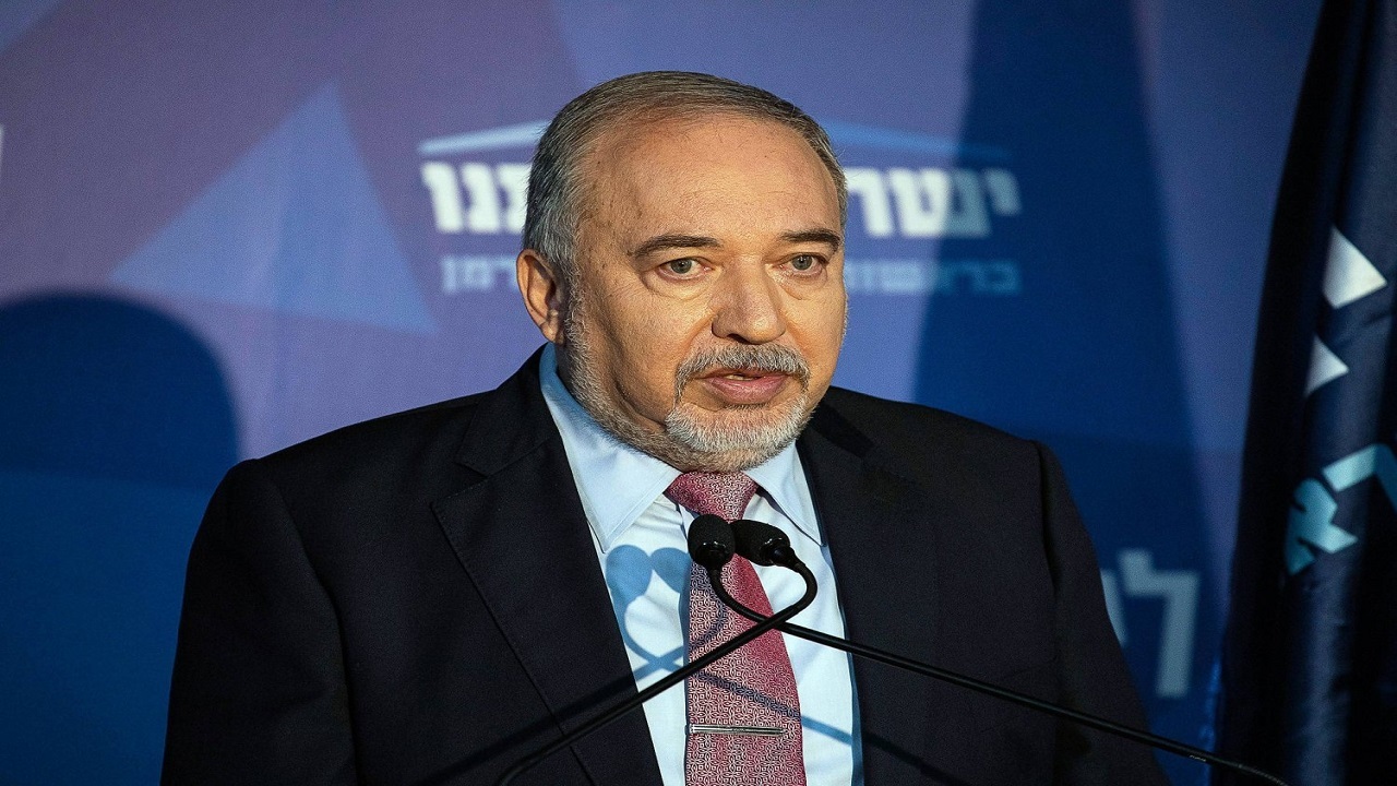 لیبرمن ارتش لبنان را تهدید کرد 