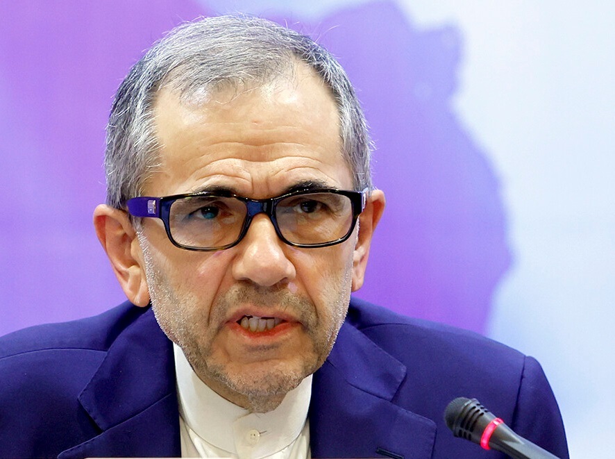تخت‌روانچی: تهران باب مذاکره بادولت ترامپ را باز نگه داشته/ سیاست آمریکا را ملاحظه کرده و تصمیم می‌گیریم چگونه واکنش نشان دهیم/