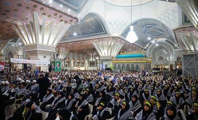 دیدار رئیس جمهور با دانشجوبان وطلاب بسیجی 