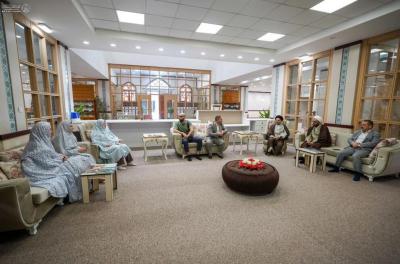 حجاب زنان روس در حرم امام علی(ع) 