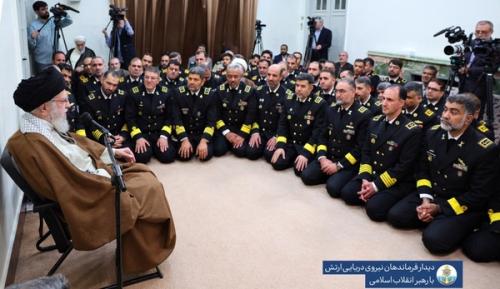  هرگونه برخورد برای دشمن هزینه سنگین دارد 