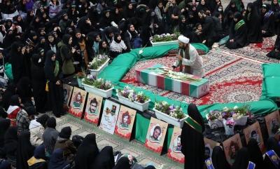 مراسم استقبال از پنج شهید گمنام 