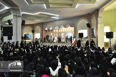 حضور دختران دانش آموز در راهیان نور 