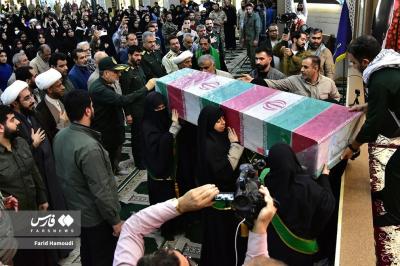 حضور دختران دانش آموز در راهیان نور 