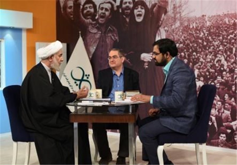 برنامه «ثریا» از کنداکتور شبکه یک حذف شد! 