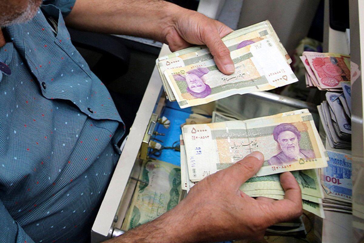  این افراد سقف حقوق ندارند؛ مقایسه افزایش سالانه حقوق با نرخ تورم