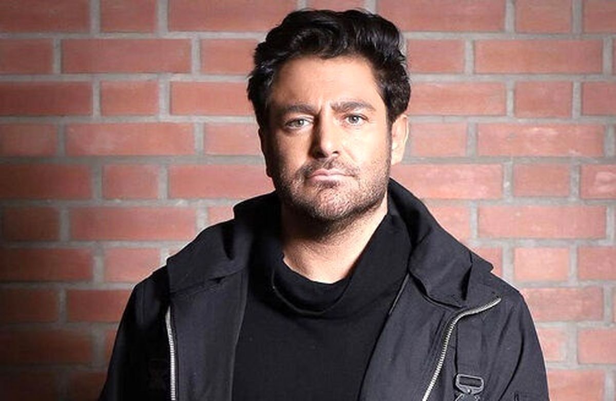  محمدرضا گلزار بالای یک برج