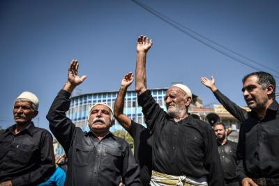  عکس/ عزاداری ظهر عاشورا در شیراز 