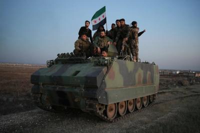 شورشیان در حلب؛ از سجده شکر تا عکس سلفی 