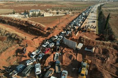 شورشیان در حلب؛ از سجده شکر تا عکس سلفی 