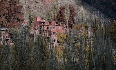چشم‌نوازی پاییز در روستای تاریخی ابیانه 