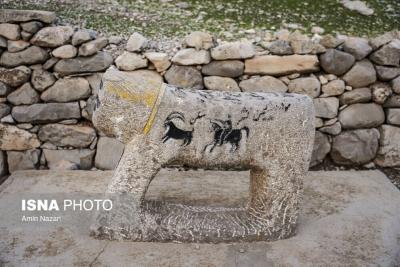  قبرستان شیرسنگی دورک در منطقه احمد فداله دزفول 