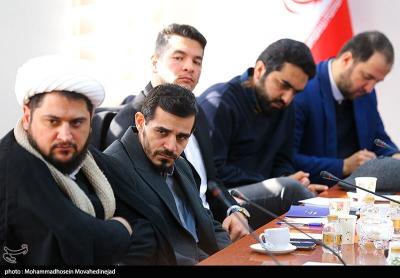 نشست هم اندیشی مدیران اندیشکده ها با مشاور رهبری 