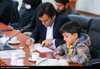نشست هم اندیشی مدیران اندیشکده ها با مشاور رهبری 