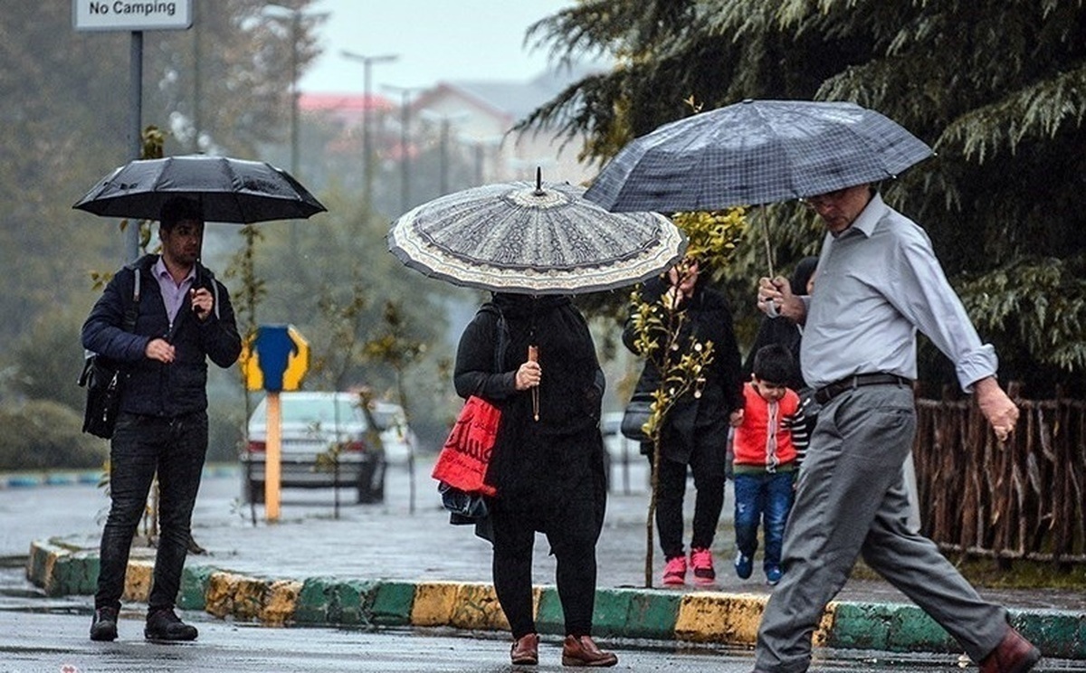دیشب سرمای تهران با منفی ۴.۵ درجه رکورد زد؛ دمای اردبیل هم منفی ۲۷ درجه شد