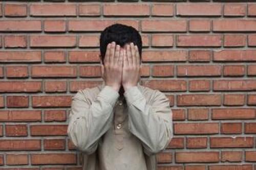 مردی که فقط لندکروز می‌دزدید