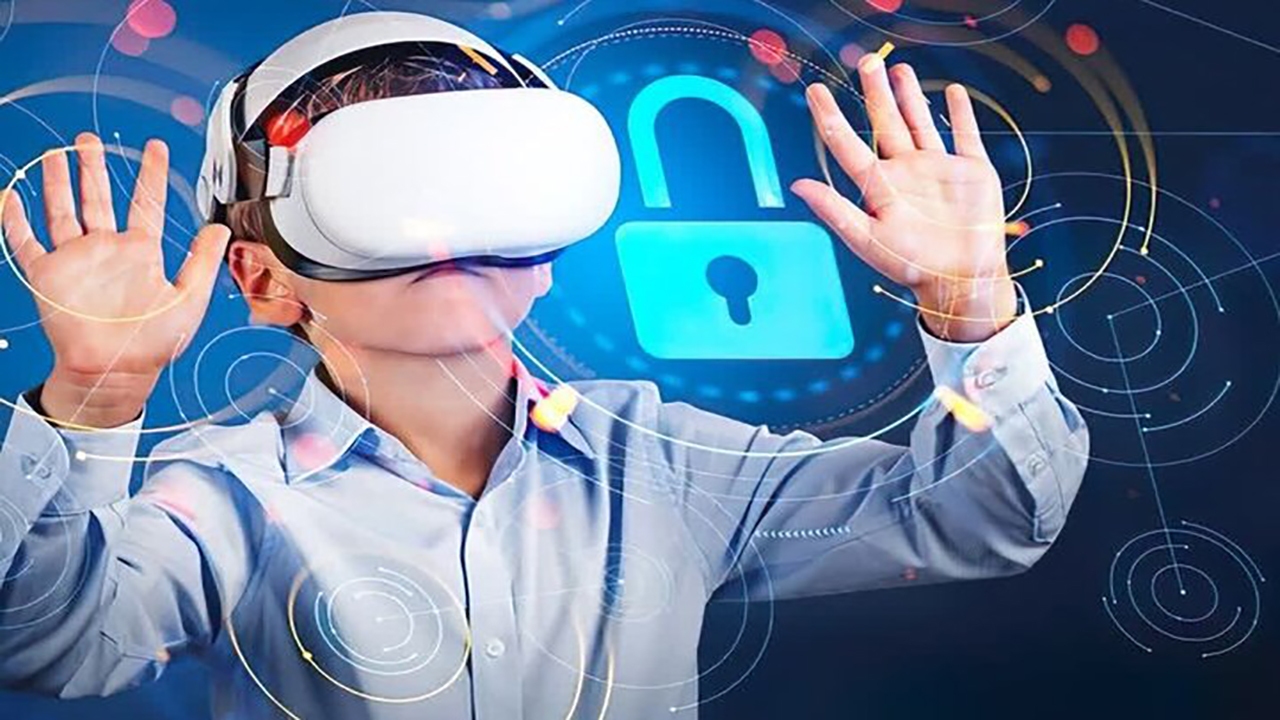 چگونه کودکان را از خطرات آنلاین آگاه کنیم؟ 