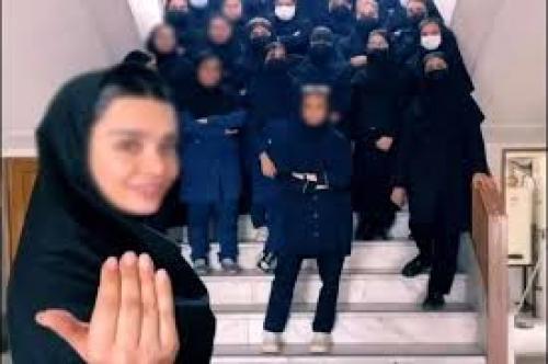  معلم بلاگرها مجازات می‌شوند