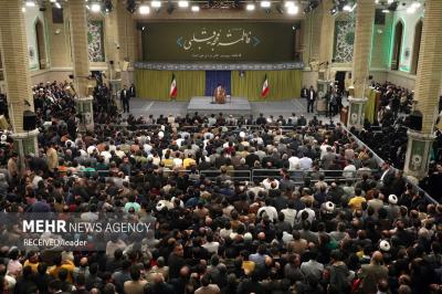 دیدارمداحان وشاعران اهل بیت بارهبر