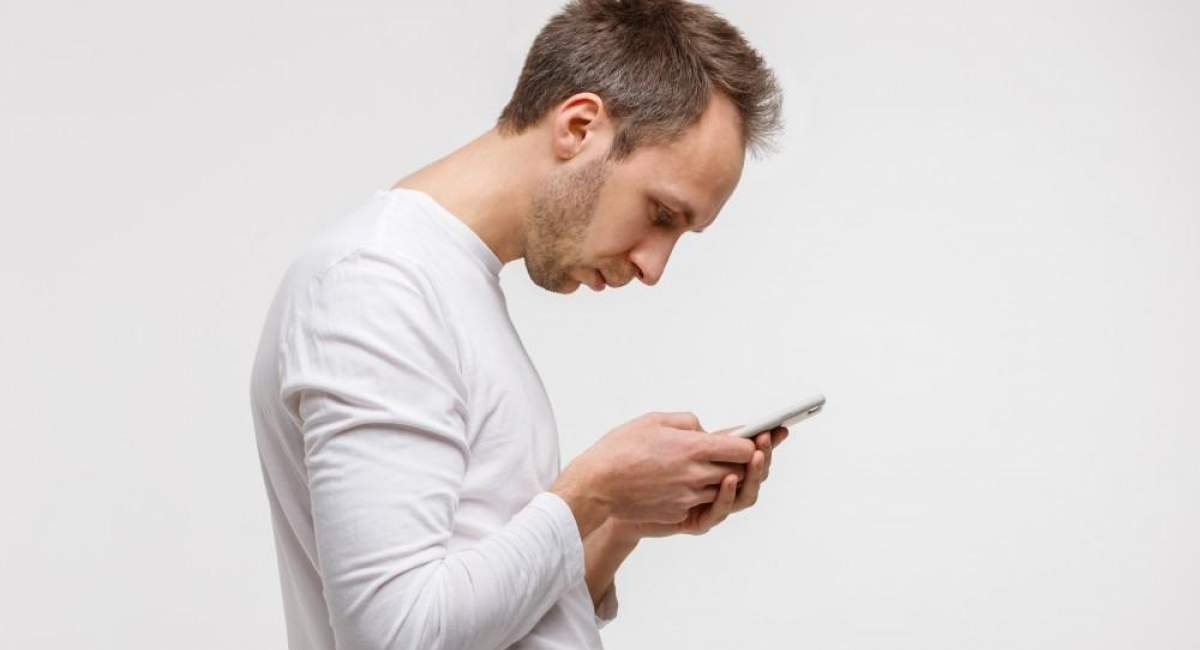 عادت‌های وضعیتی که موجب درد می‌شوند 