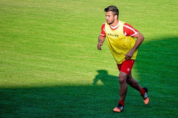 بمب پرسپولیس دریک قدمی باشگاه شرط گذاشت/باج پرسپولیس برای خریدبازیکن جنجالی باشگاه/بمب نقل و انتقالات برای پیوستن به پرسپولیس 2 شرط گذاشت