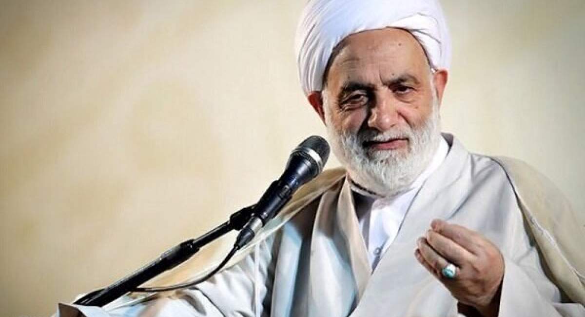 نباید جمهوری اسلامی ایران را تضعیف کرد 