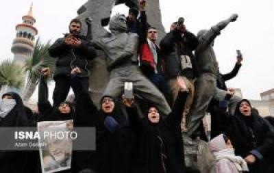 تصاویر تاریخی از تشییع شهید سلیمانی 