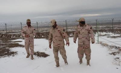 مرزبانان خراسان جنوبی در برف