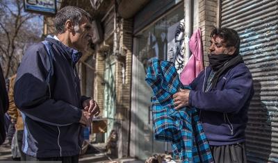 بازار دستفروشان خیابان انقلاب سنندج