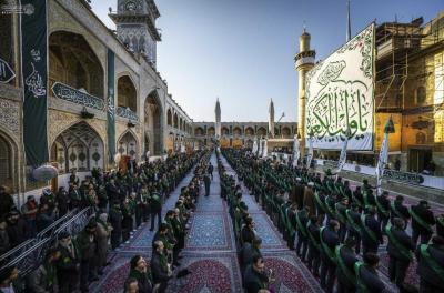 اهتزاز پرچم «ای فرزند کعبه» در حرم امام علی(ع) 