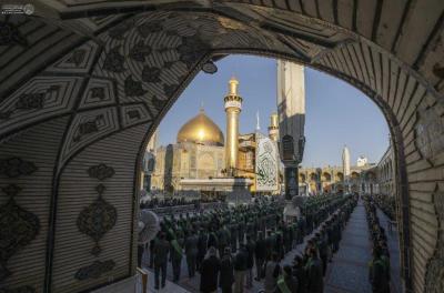 اهتزاز پرچم «ای فرزند کعبه» در حرم امام علی(ع) 