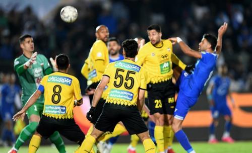 تیم سپاهان   میزبان پرسپولیس خواهد بود.