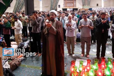 اعتکاف در دانشگاه تهران 