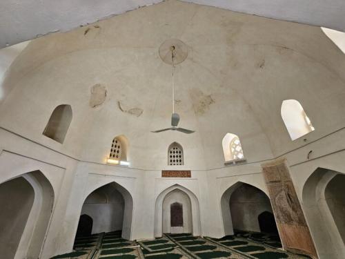 مسجدی در ایران که روی چهار برکه آب ساختند
