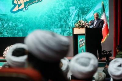 قالیباف در همایش سراسری خادمان حضور
